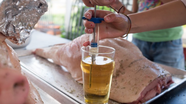 Edna the Pig, crosses the road.